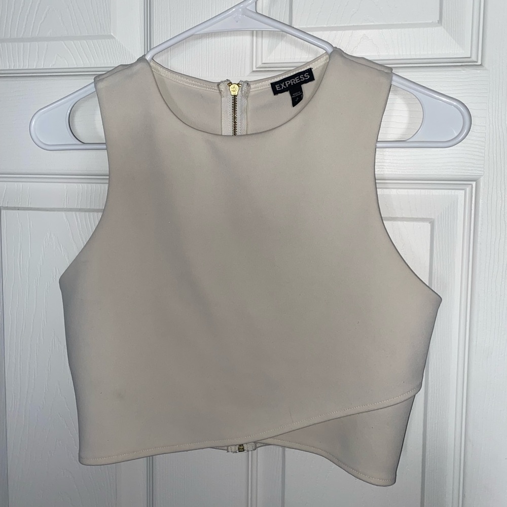 Cream top! Perfect with a skirt